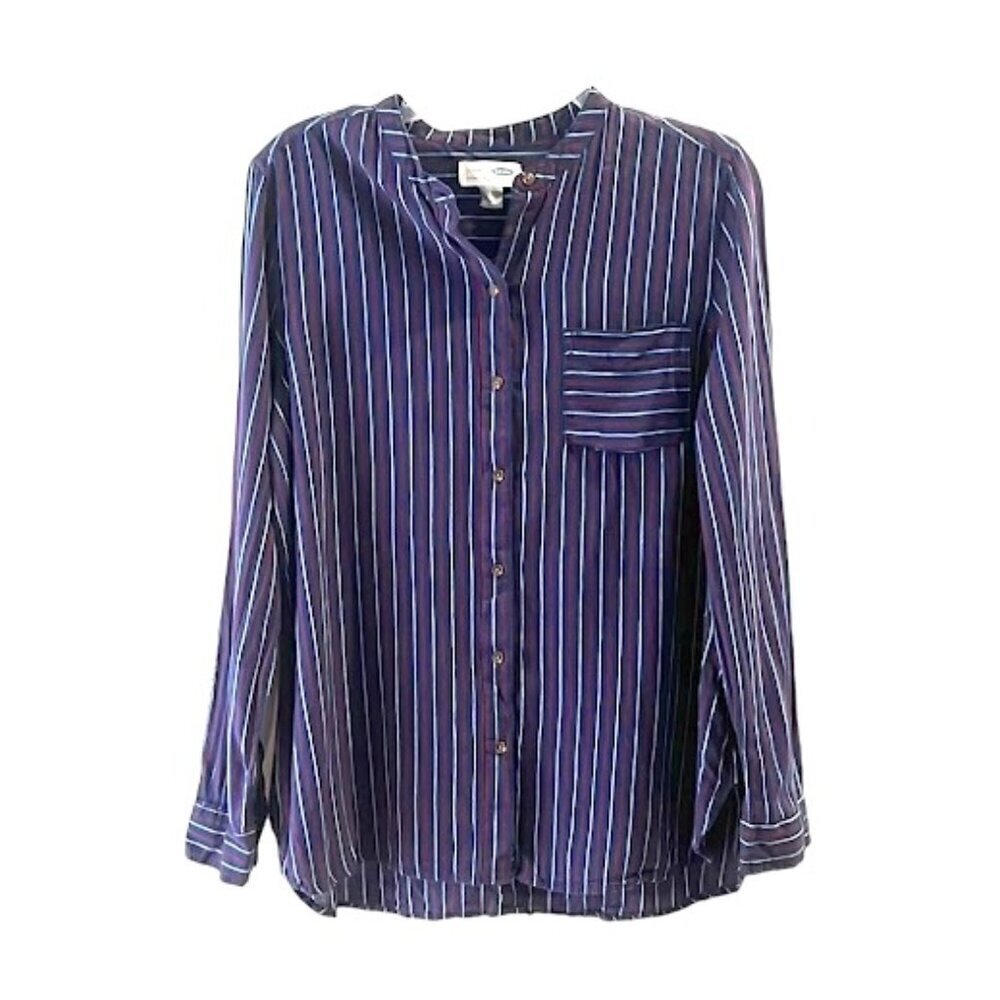 Old navy button down with pocket